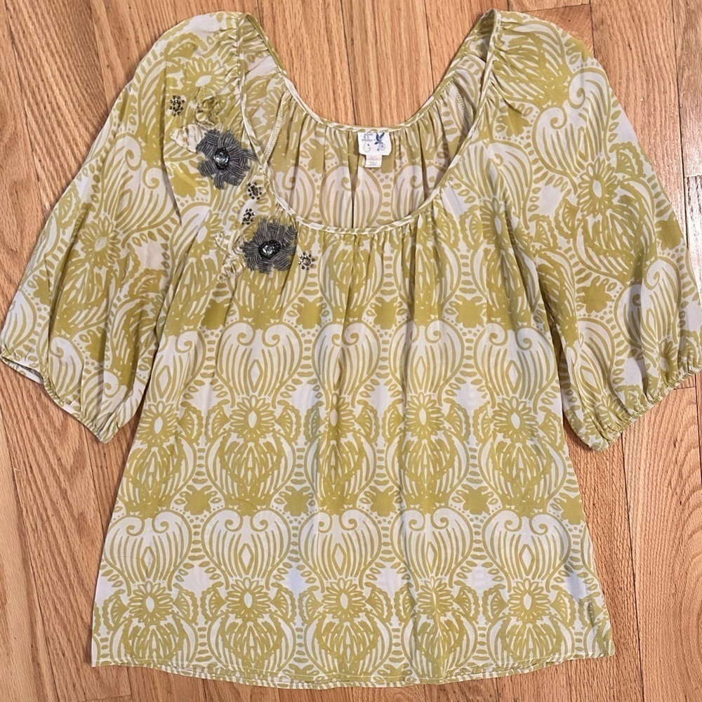 Anthropologie Edme & Esyllte Green Patterned Silk Blouse 10 beaded flowers